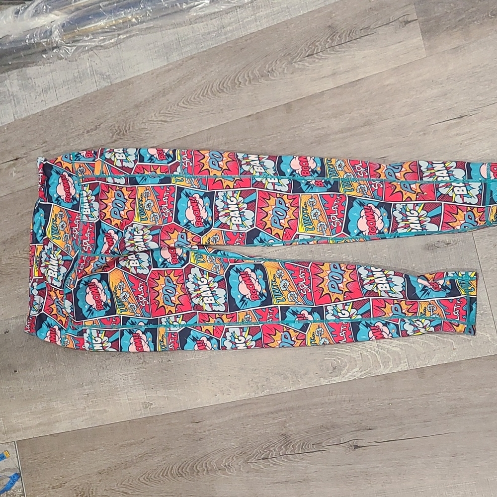 cvg leggings WITH pockets comic book print